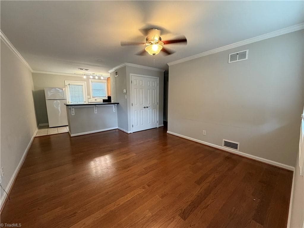 Stick/Site Built at 1828 Villa Drive, Greensboro NC 27403, Greensboro, photo 5 of 36