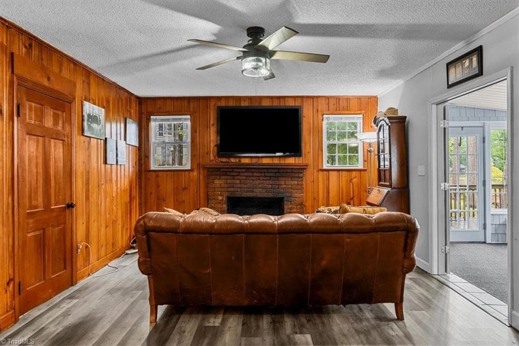 Stick/Site Built at 156 Reid Drive, Lexington NC 27292, photo 6 of 35