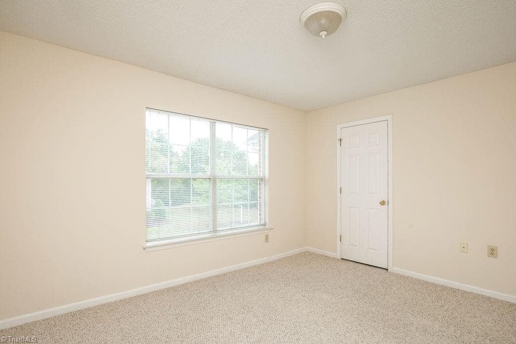 Stick/Site Built at 2680 Ingleside Drive # 2B, High Point NC 27265, High Point, photo 11 of 28