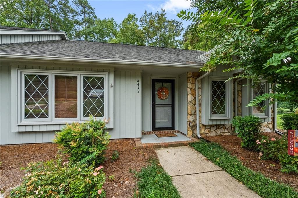 4419 Lake Walk Drive, Greensboro NC 27410