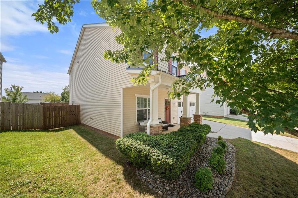 Stick/Site Built at 4774 Abbey Park Road, Kernersville NC 27284, photo 2 of 40