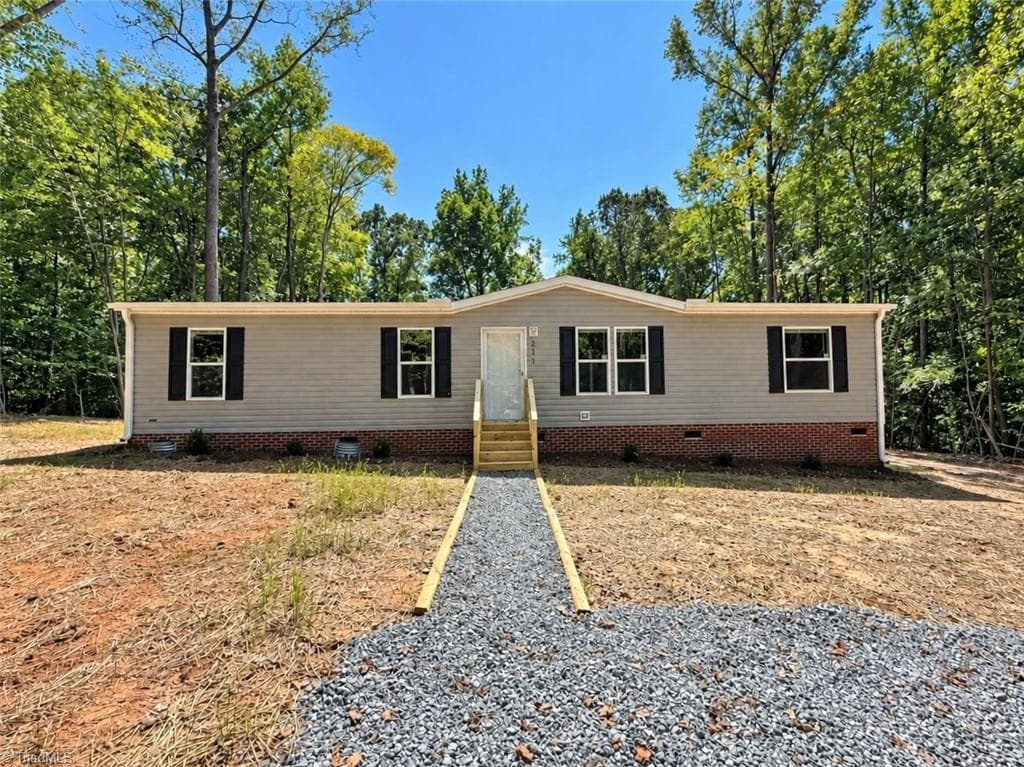 211 Paul Workman Road, Lexington NC 27292
