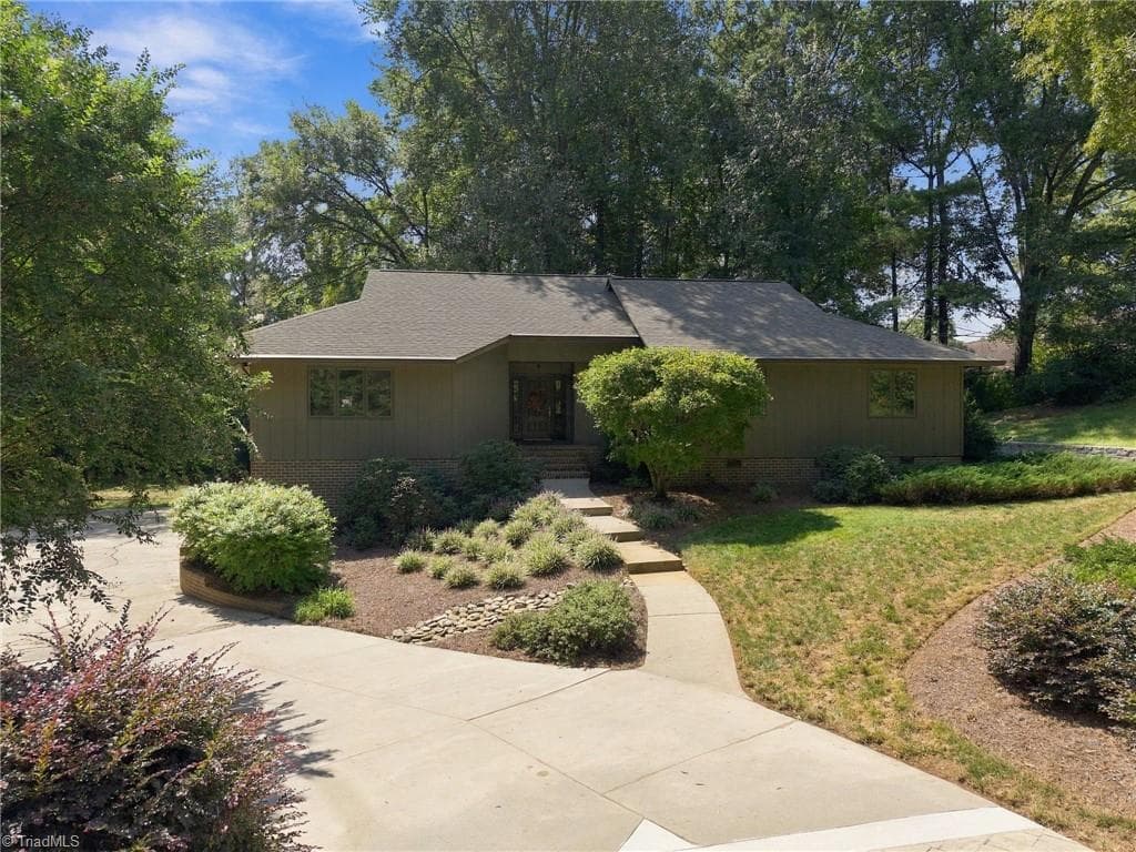 Stick/Site Built at 104 Buckingham Place, Salisbury NC 28144, Salisbury, photo 3 of 48