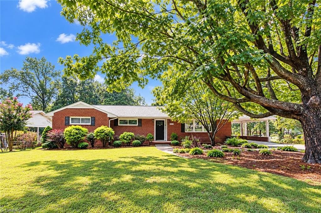1118 Oakdale Street, Asheboro NC 27203