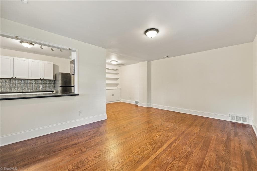 Duplex at 5038 Pinewood Drive, Winston-Salem NC 27106, Winston-Salem, photo 9 of 62