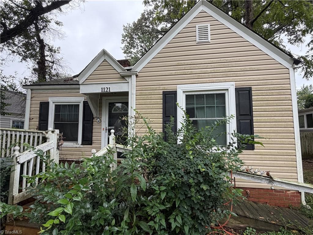 1121 W Northwood Street, Greensboro NC 27408