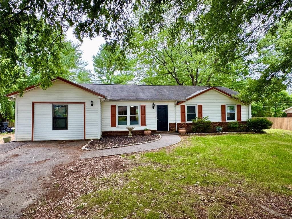 Stick/Site Built at 213 S Vandala Court, King NC 27021, King, photo 9 of 50