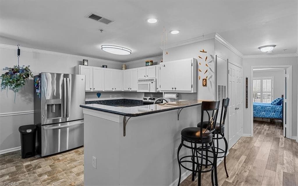Stick/Site Built at 3716 Cotswold Avenue # B, Greensboro NC 27410, photo 13 of 35