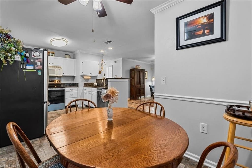 Stick/Site Built at 3716 Cotswold Avenue # B, Greensboro NC 27410, photo 22 of 35