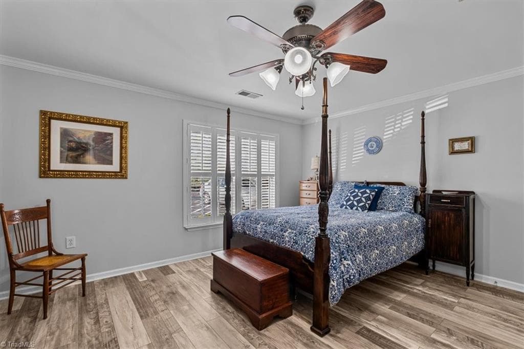 Stick/Site Built at 3716 Cotswold Avenue # B, Greensboro NC 27410, photo 25 of 35