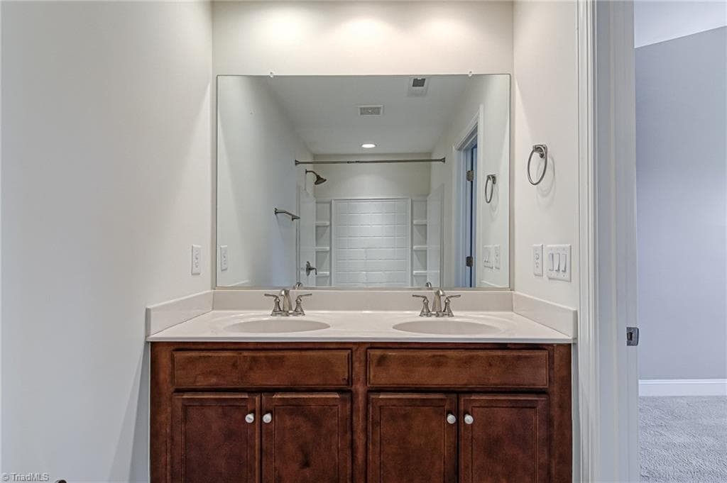 Stick/Site Built at 1228 United Court, Winston-Salem NC 27103, Winston-Salem, photo 6 of 31
