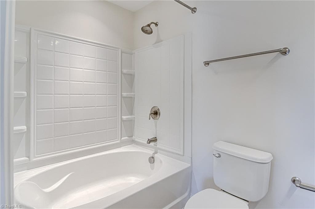 Stick/Site Built at 1228 United Court, Winston-Salem NC 27103, Winston-Salem, photo 21 of 31