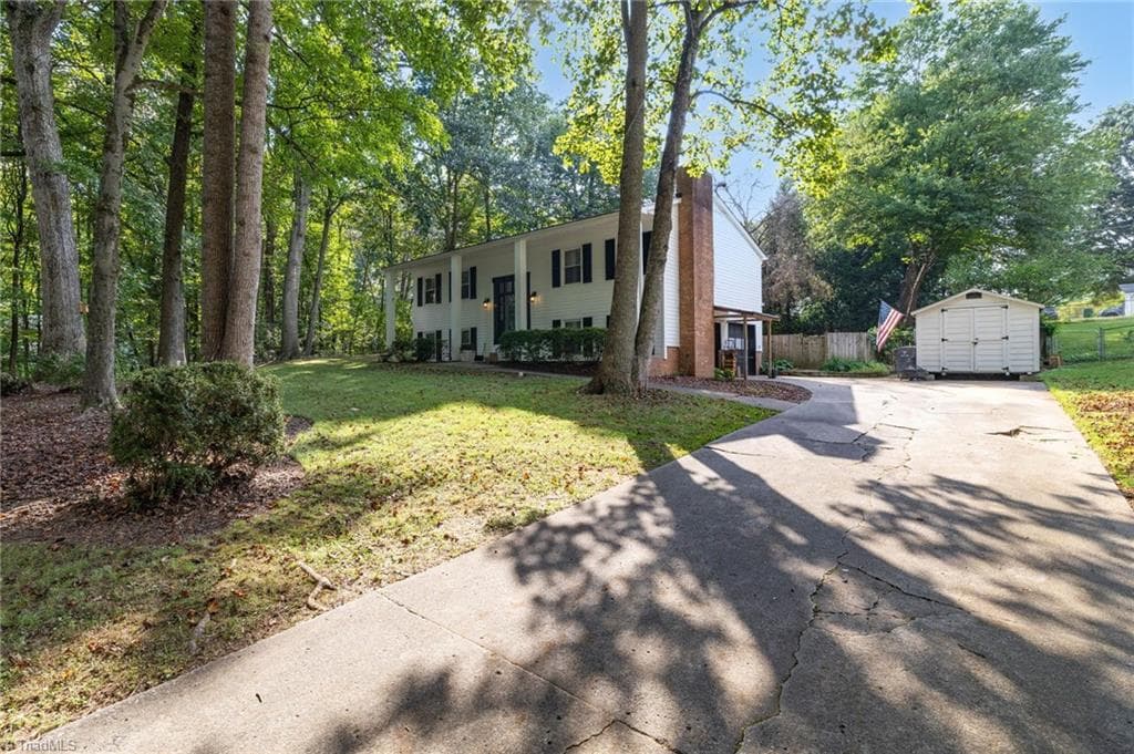 Stick/Site Built at 462 Knightwood Court, Kernersville NC 27284, Kernersville, photo 3 of 60