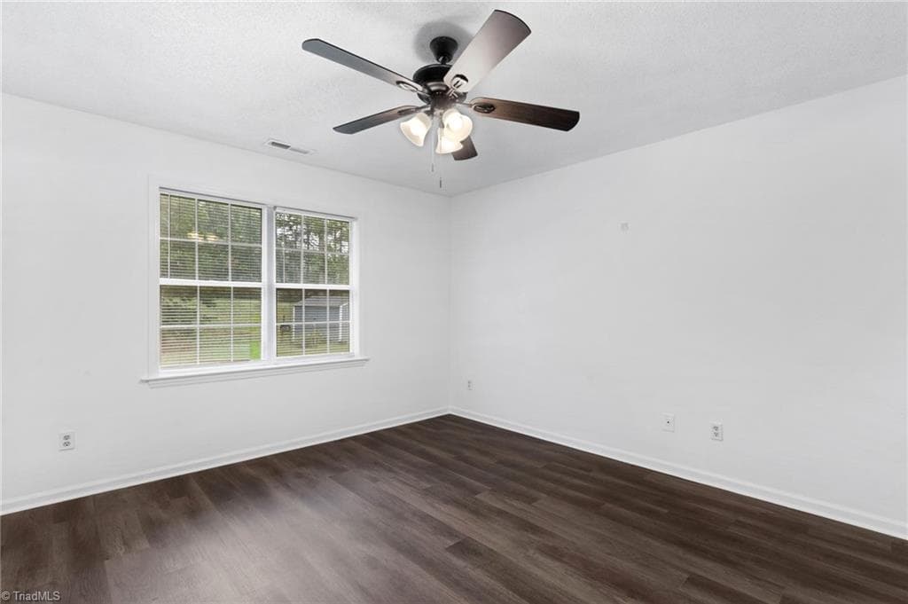 Stick/Site Built at 104 Lasalle Way, Greensboro NC 27406, photo 24 of 41