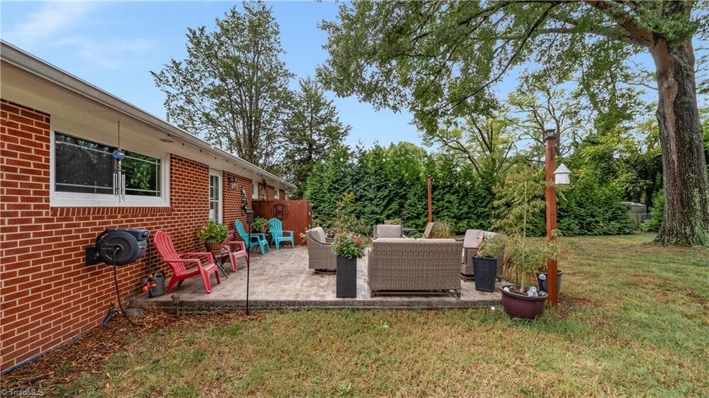 Stick/Site Built at 3801 Mulberry Lane, High Point NC 27265, photo 23 of 48