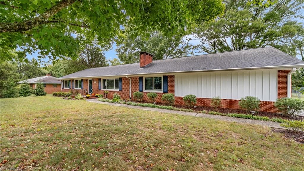 Stick/Site Built at 3801 Mulberry Lane, High Point NC 27265, photo 43 of 48