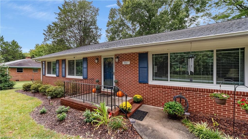 Stick/Site Built at 3801 Mulberry Lane, High Point NC 27265, photo 45 of 48