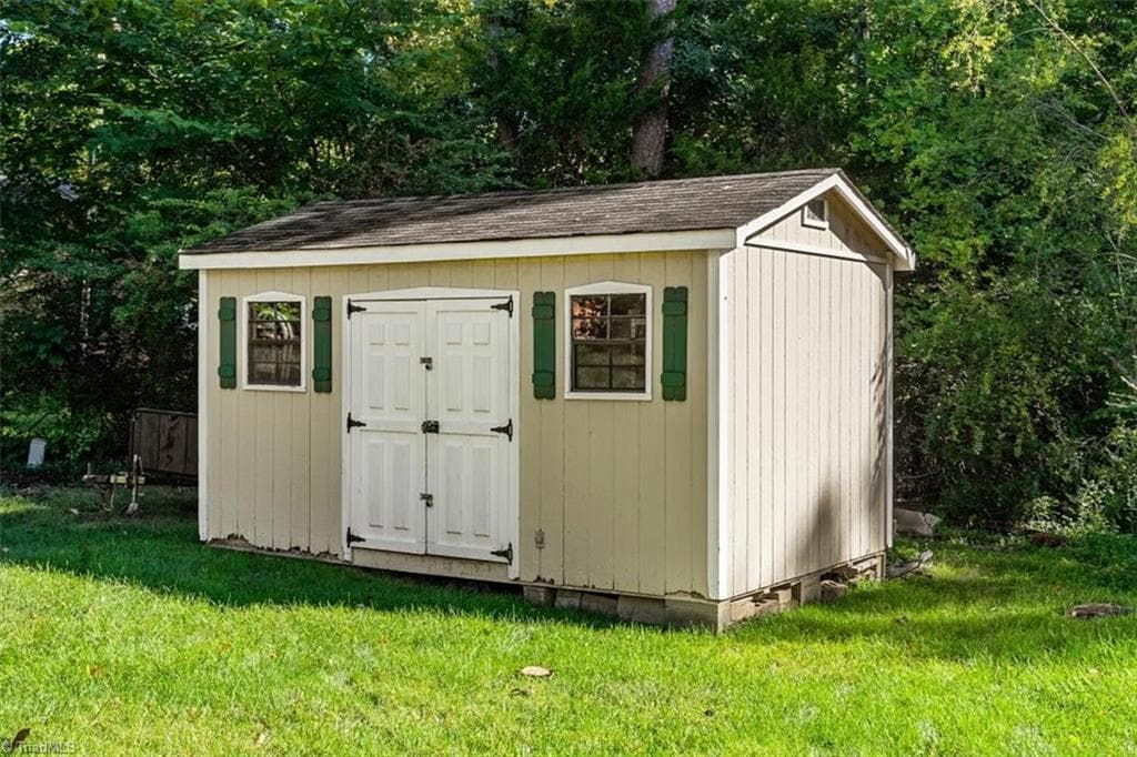 Stick/Site Built at 4 Horseshoe Court, Greensboro NC 27410, Greensboro, photo 85 of 86
