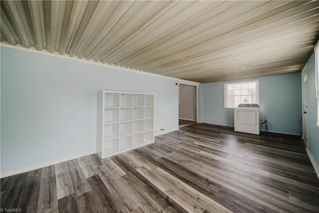 Stick/Site Built at 2102 Bothwell Street, Greensboro NC 27401, photo 21 of 34