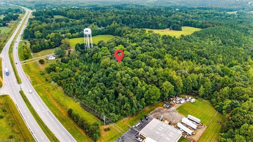 Commercial at 3406 US Highway 220, Madison NC 27025, photo 6 of 16