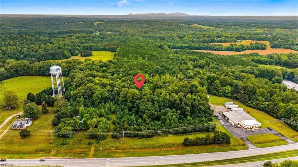 Commercial at 3406 US Highway 220, Madison NC 27025, photo 11 of 16