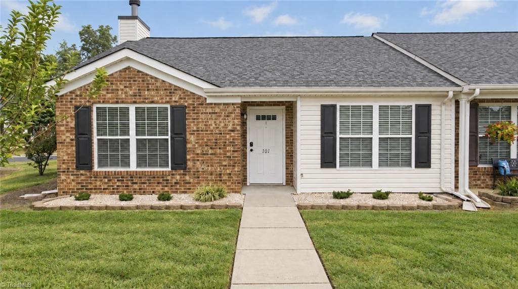 101 Oakmont Circle, Archdale NC 27263