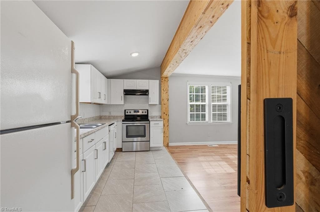 Stick/Site Built at 4326 Stokesdale Avenue, Winston-Salem NC 27101, Winston-Salem, photo 20 of 44