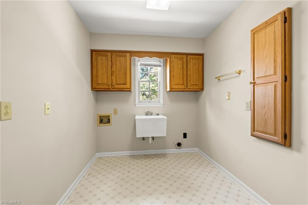 Stick/Site Built at 2612 Sumac Lane, Burlington NC 27215, Burlington, photo 35 of 100
