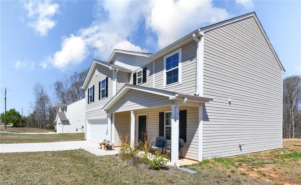 Stick/Site Built at 644 Byerly Road, Lexington NC 27295, photo 2 of 28