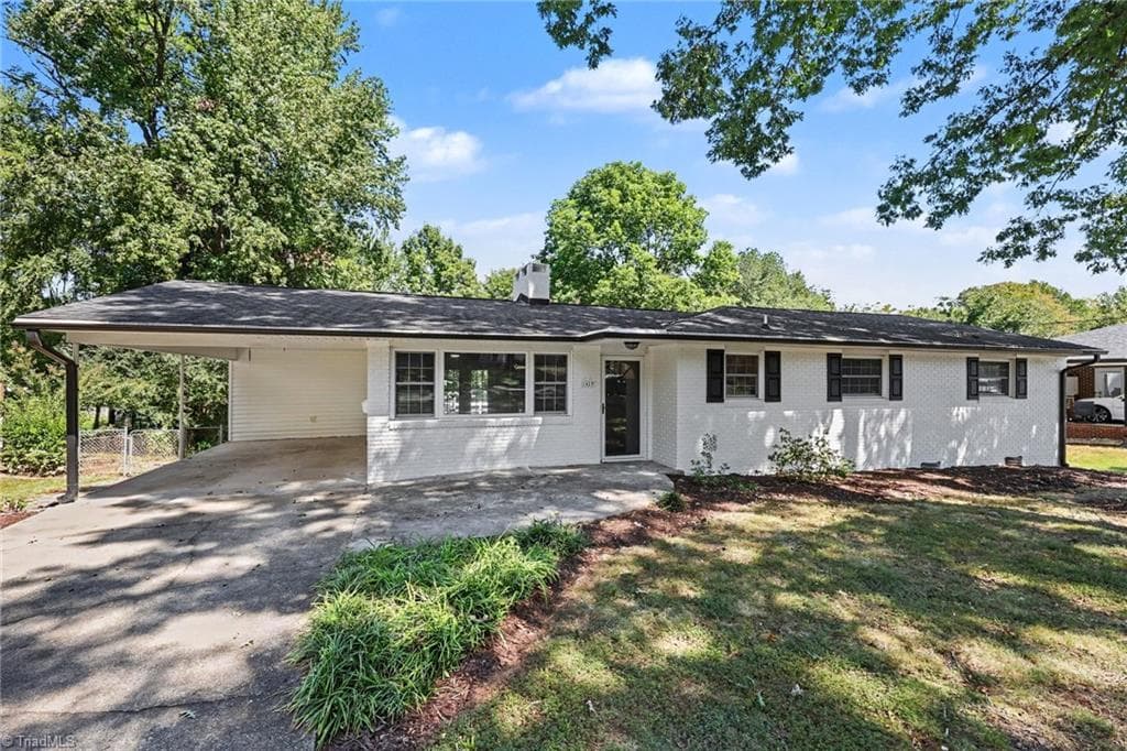 1019 Redding Road, Asheboro NC 27203