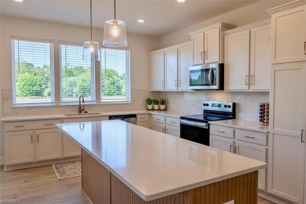 Stick/Site Built at 5158 Paramount Road # 1062, Pfafftown NC 27040, Pfafftown, photo 6 of 27