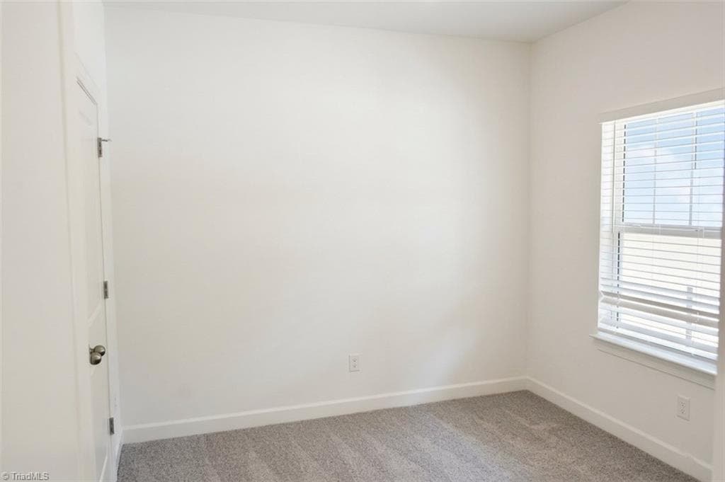 Stick/Site Built at 5158 Paramount Road # 1062, Pfafftown NC 27040, Pfafftown, photo 7 of 27