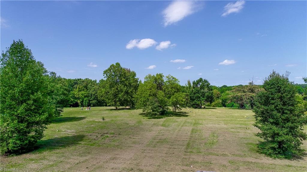Remarks at 2716 McConnell Road, Greensboro NC 27401, Greensboro, photo 5 of 18