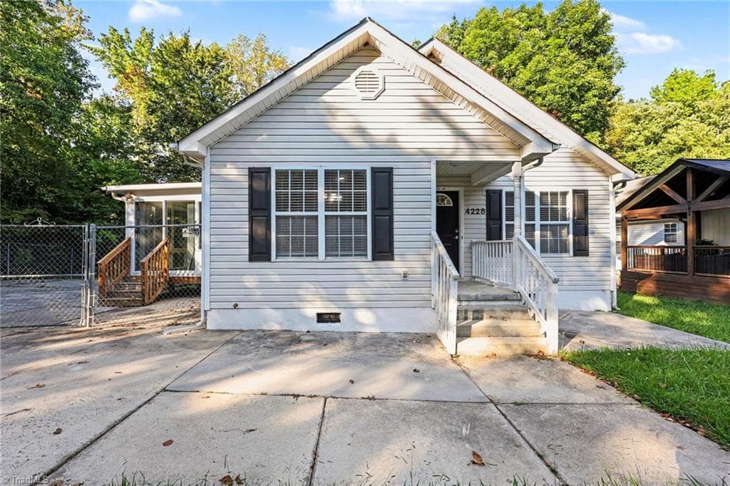 4228 Studio Lane, Greensboro NC 27407