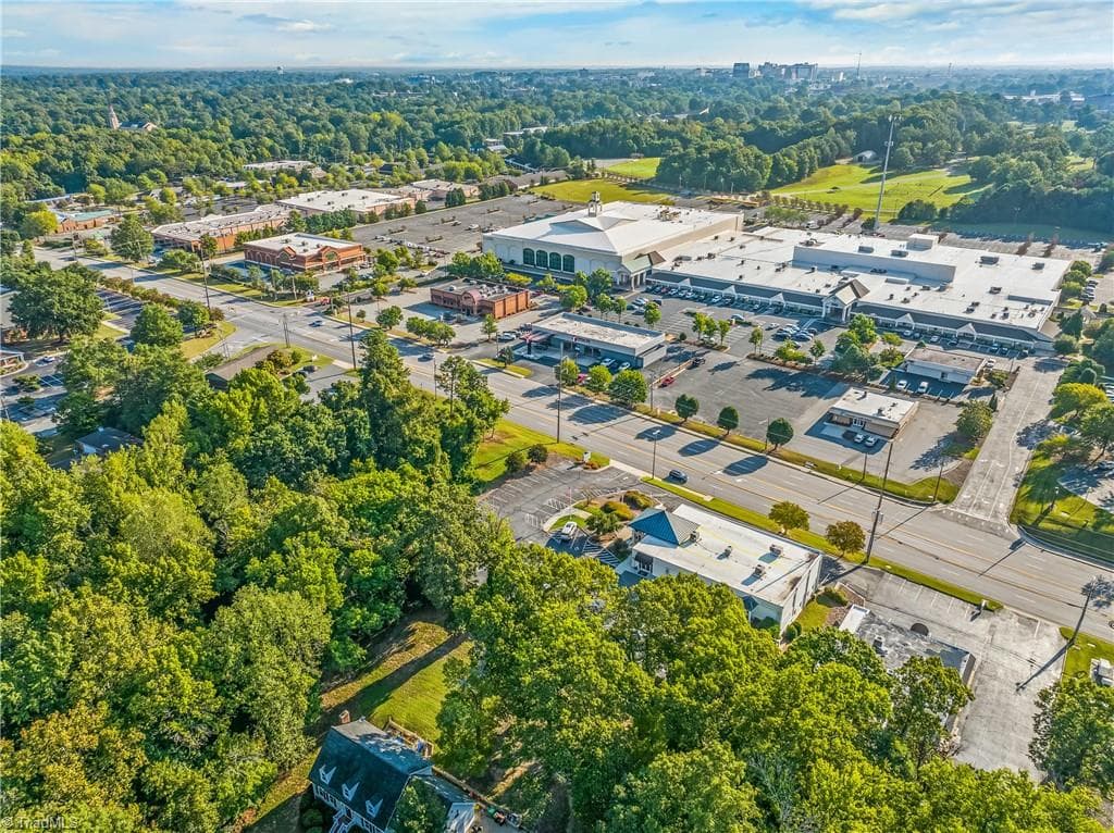 Commercial at 1702 Westchester Drive, High Point NC 27262, photo 12 of 13