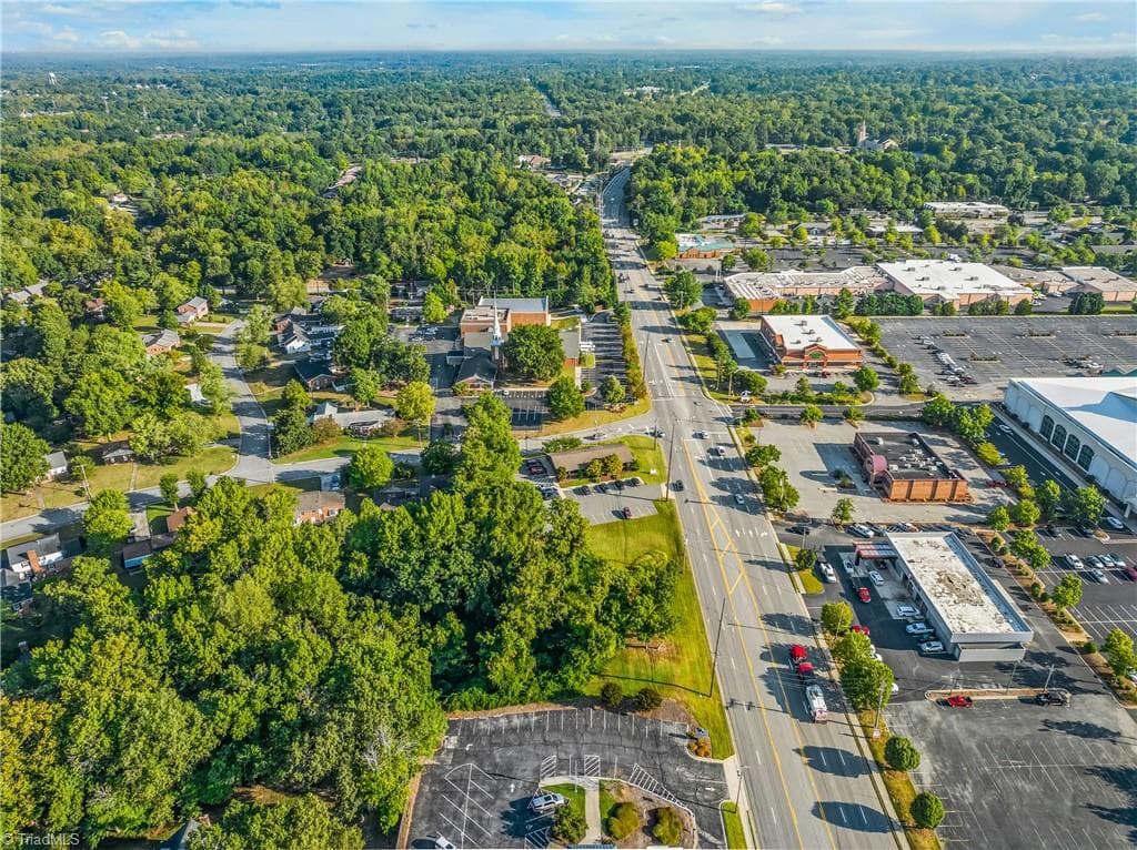 Commercial at 1702 Westchester Drive, High Point NC 27262, photo 5 of 13