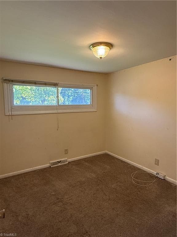 Stick/Site Built at 1318 Argonne Boulevard, Winston-Salem NC 27107, Winston-Salem, photo 4 of 6