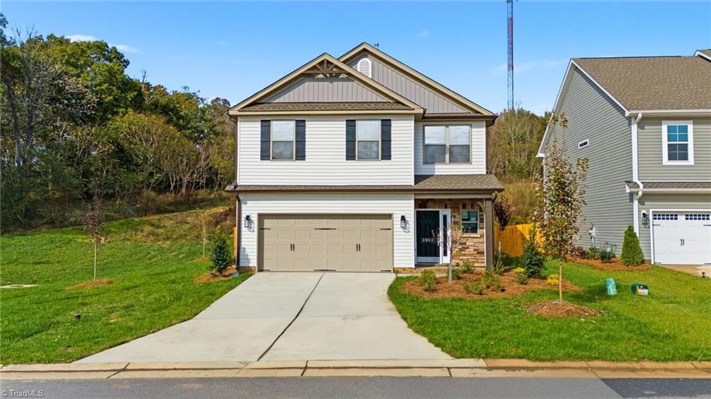 2962 Flat Rock Drive, Winston-Salem NC 27127
