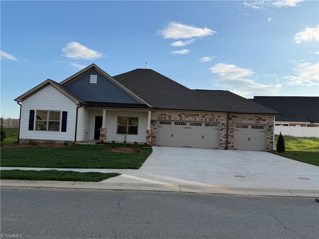 203 Royal Pines Drive, Trinity NC 27370