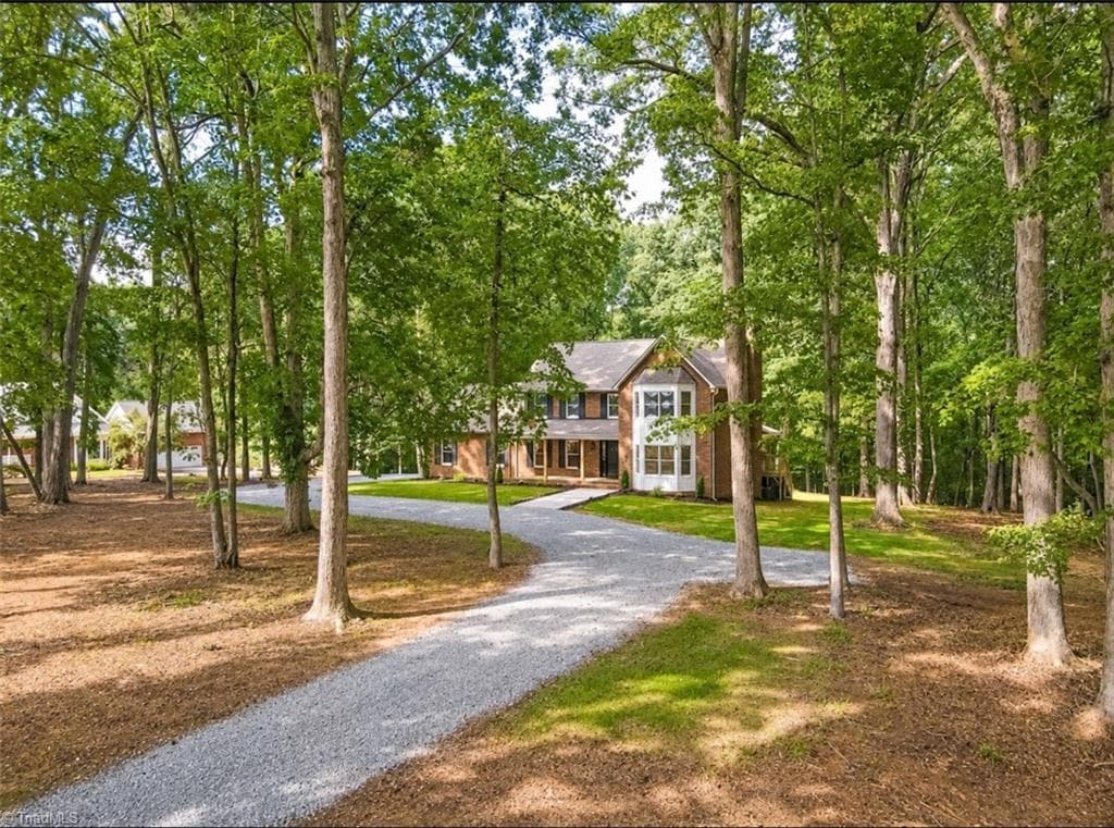 1238 Peoples Creek Road, Advance NC 27006