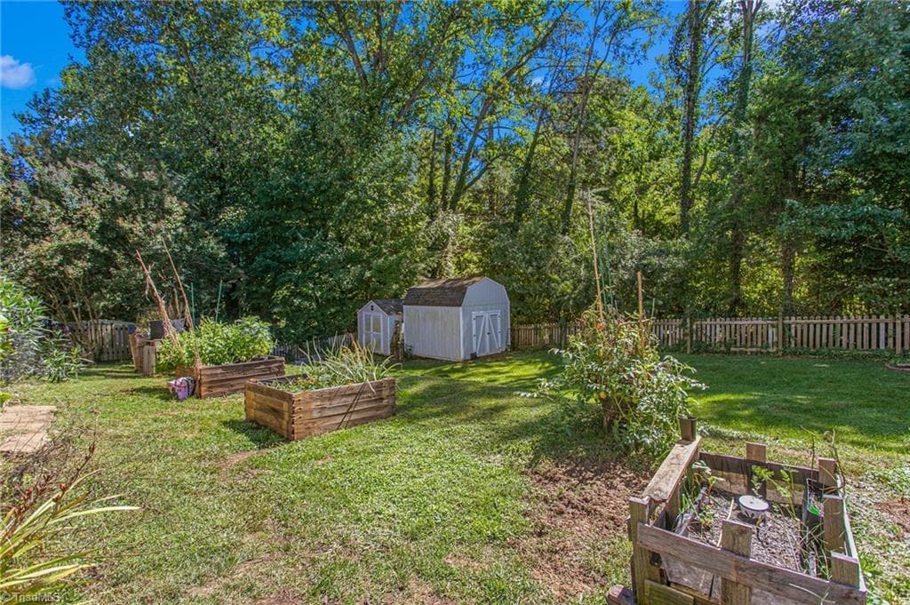 Stick/Site Built at 3728 Georgia Pond Lane, High Point NC 27265, photo 39 of 46