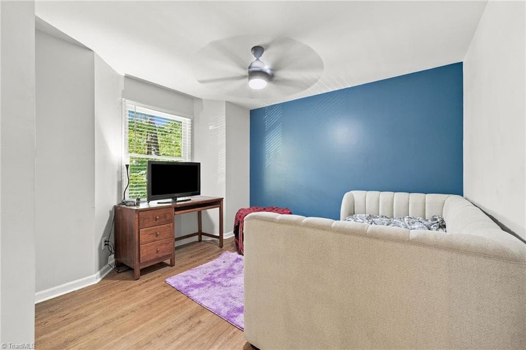 Stick/Site Built at 5928 W Friendly Avenue # M, Greensboro NC 27410, Greensboro, photo 11 of 100
