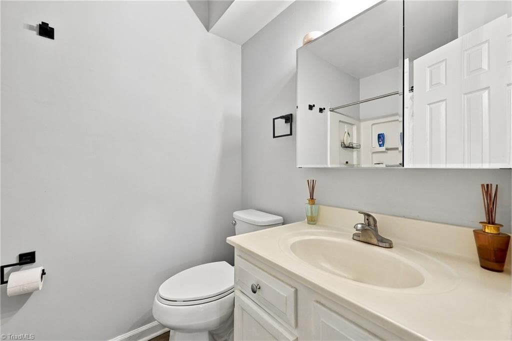 Stick/Site Built at 5928 W Friendly Avenue # M, Greensboro NC 27410, Greensboro, photo 35 of 100
