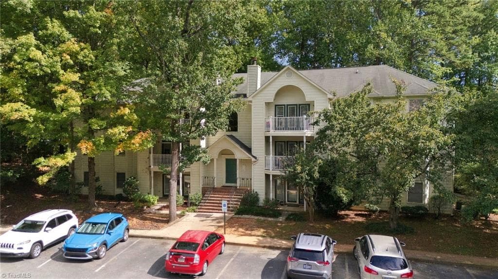 Stick/Site Built at 5928 W Friendly Avenue # M, Greensboro NC 27410, Greensboro, photo 57 of 100
