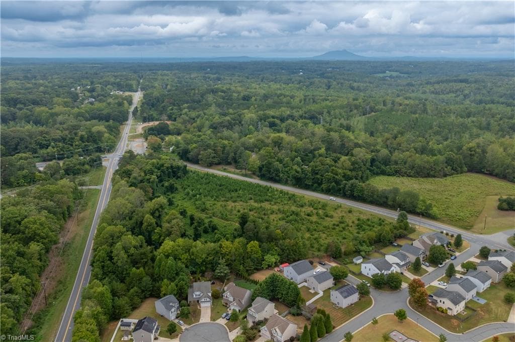 Stick/Site Built at 6009 Accord Court, Pfafftown NC 27040, Pfafftown, photo 38 of 41