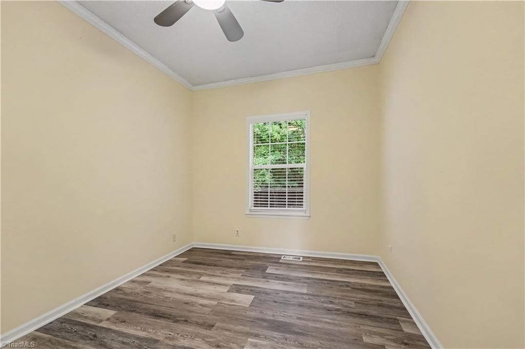 Modular at 1706 Whites Mill Road, High Point NC 27265, photo 10 of 38