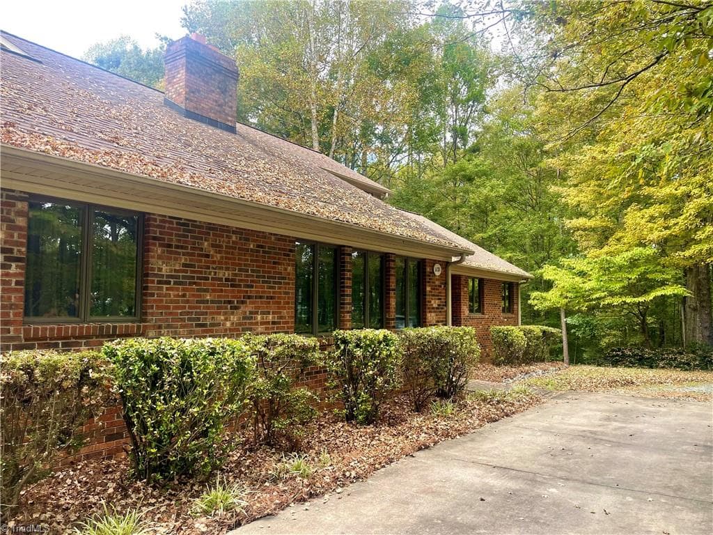 Stick/Site Built at 1121 Old Greensboro Road, Thomasville NC 27360, Thomasville, photo 5 of 48