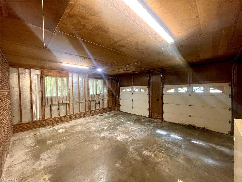 Stick/Site Built at 1121 Old Greensboro Road, Thomasville NC 27360, Thomasville, photo 48 of 48