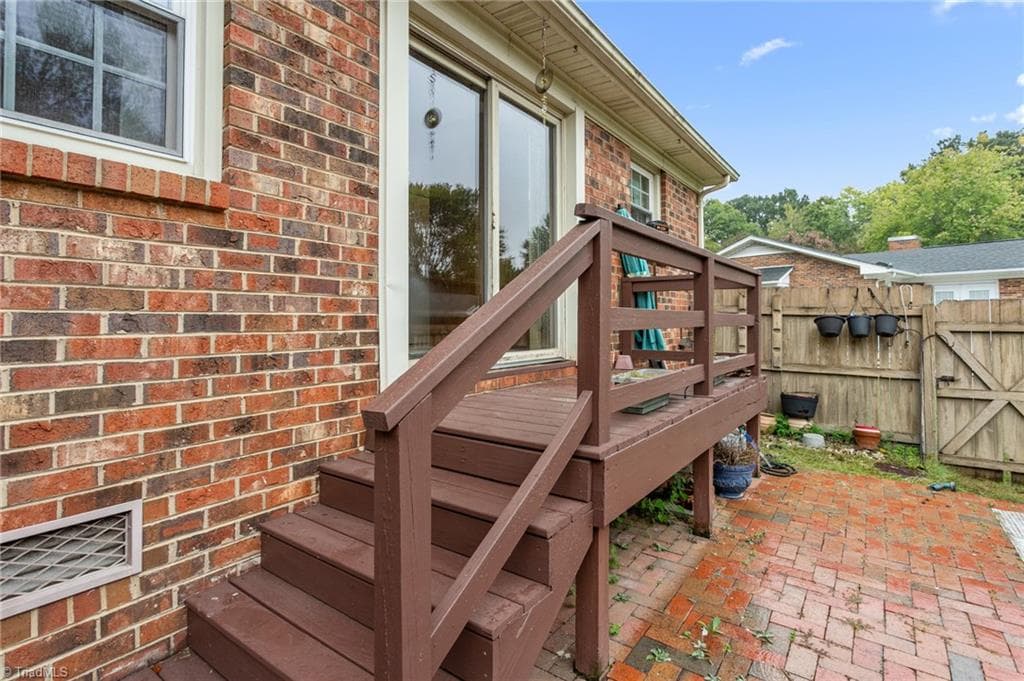 Stick/Site Built at 1609 Regency Drive, Burlington NC 27215, Burlington, photo 6 of 33