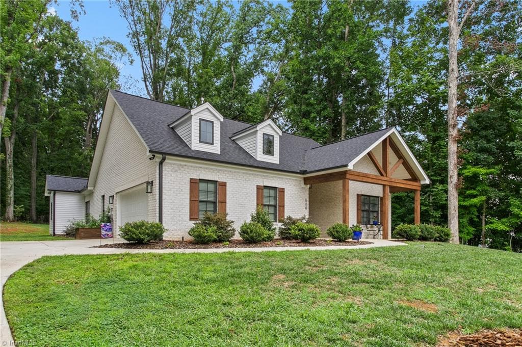 660 Corregidor Street, Mebane NC 27302
